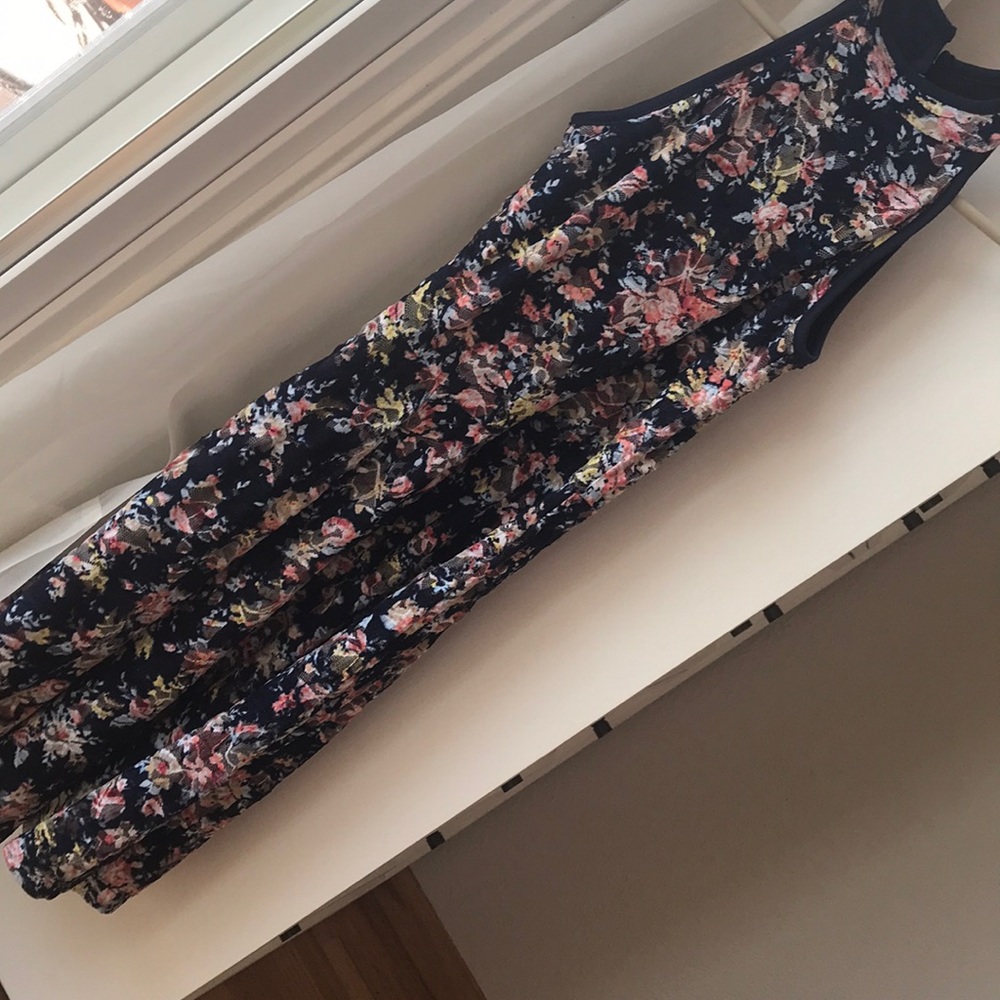 LACE FLORAL SUMMER DRESS